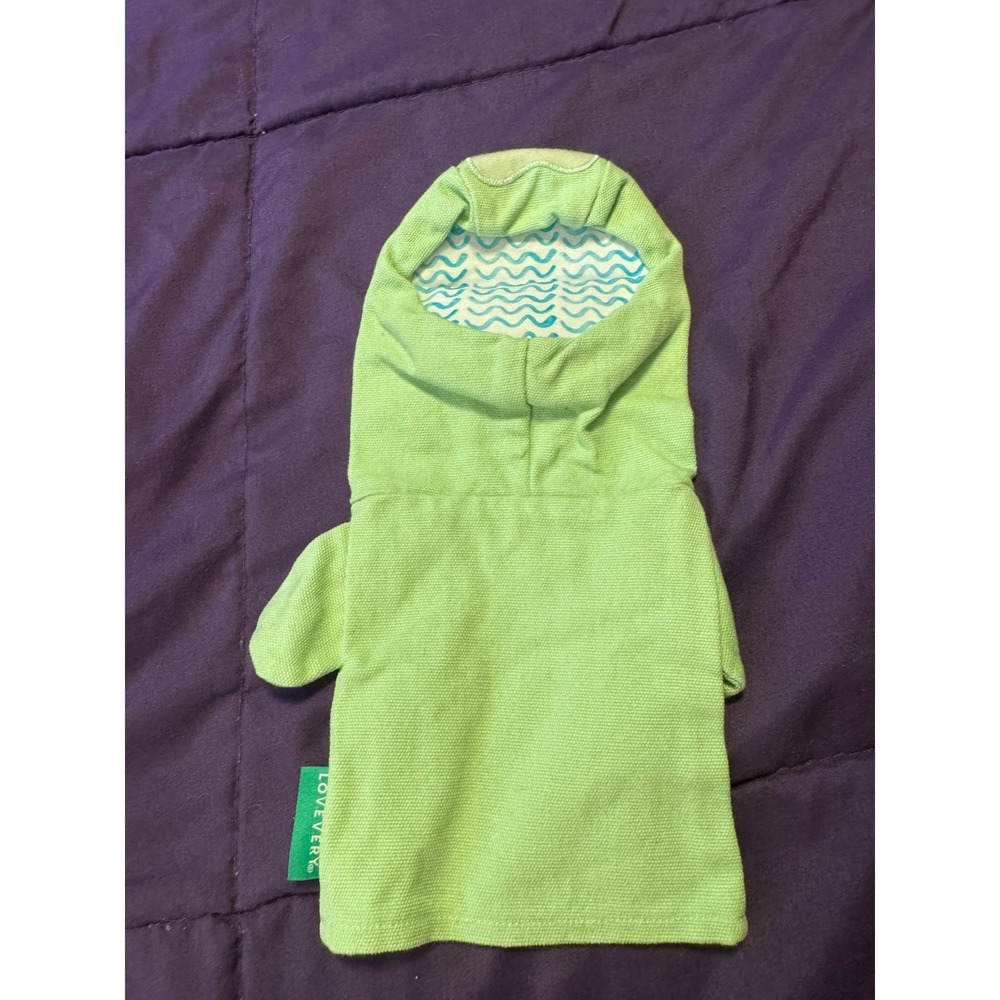 Lovevery Organic Cotton Hand Puppet Green Wavy Pattern Lining Montessori Toy